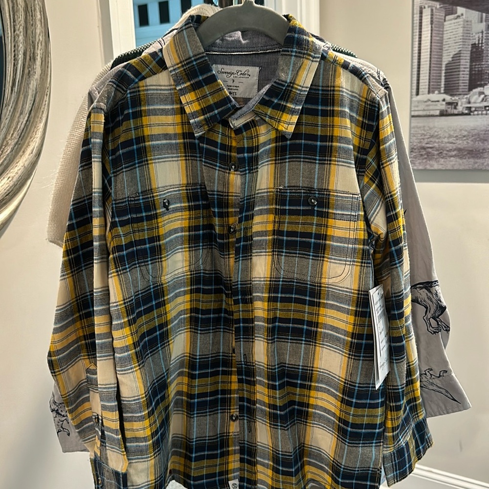Sovereign Code button down shirt - Picture 1 of 4